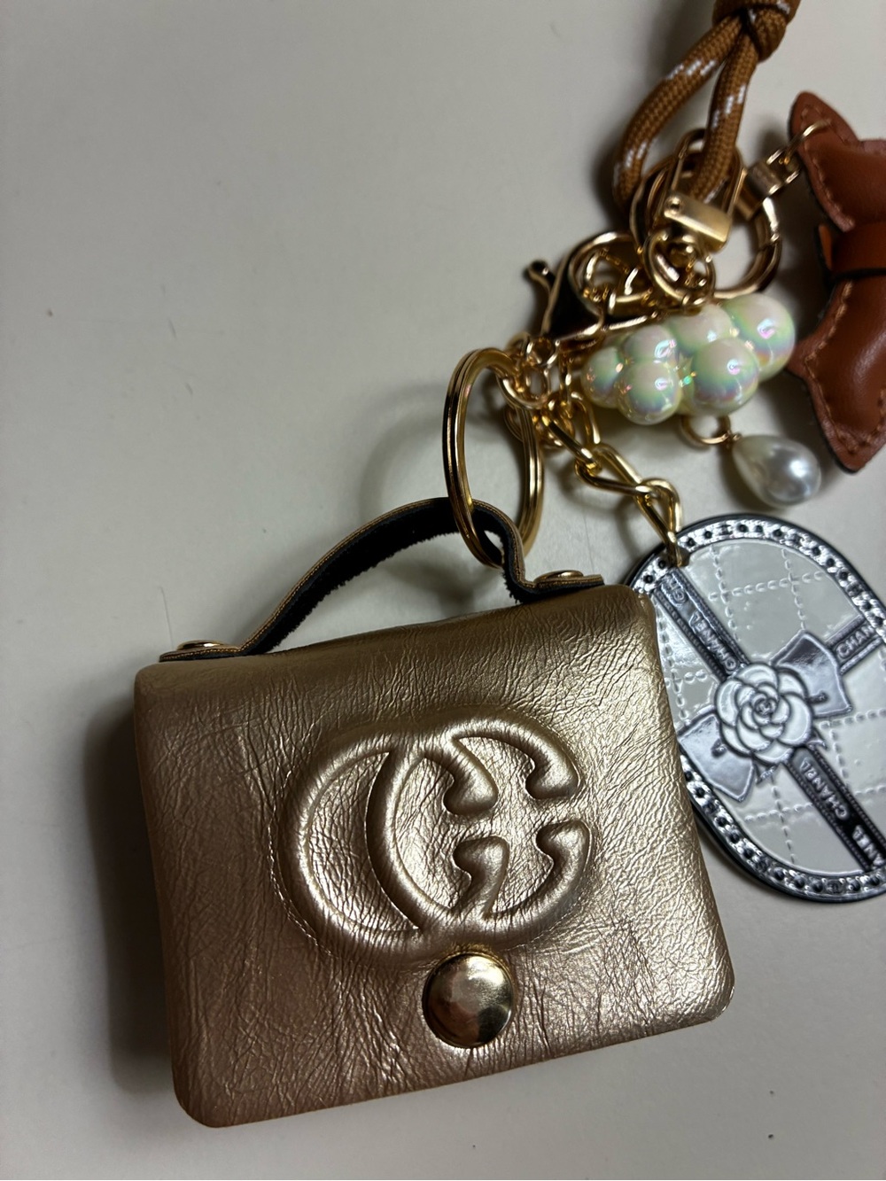 Gold Mini GG Logo Bag Keychain with Brown Dog Charm & Pearl Accents - Picture 4 of 5